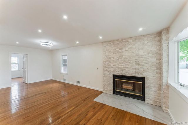 5 Edward Avenue, Hicksville, NY 11801