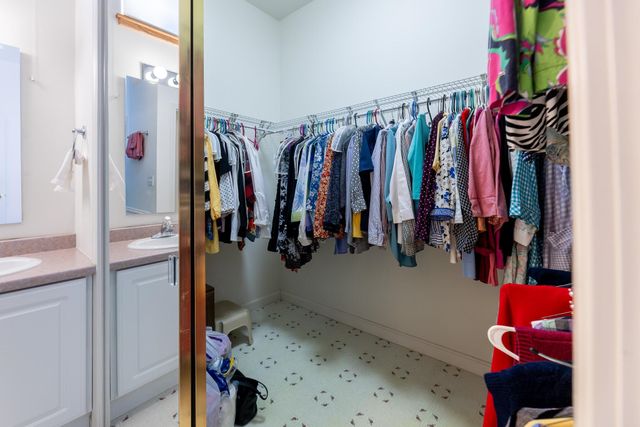 27 Fountain Way, Lebanon, NH 03784