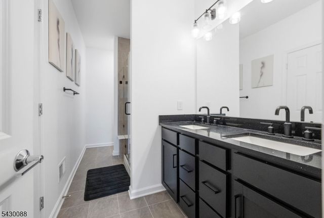 1 Sadie Cir 1101, Union Twp., NJ 07083