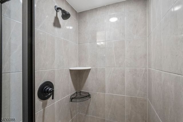 1 Sadie Cir 1101, Union Twp., NJ 07083
