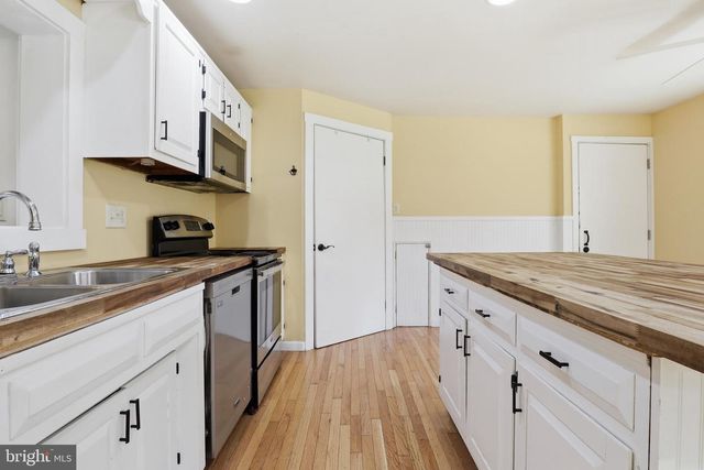 625 PLEASANT VIEW RD, Lewisberry, PA 17339