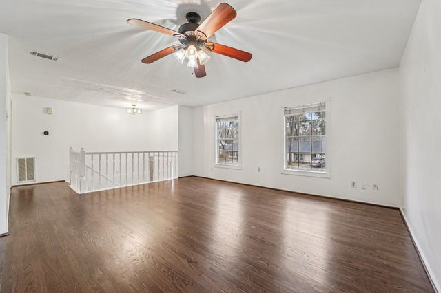 3103 Glade Springs Drive, Houston, TX 77339