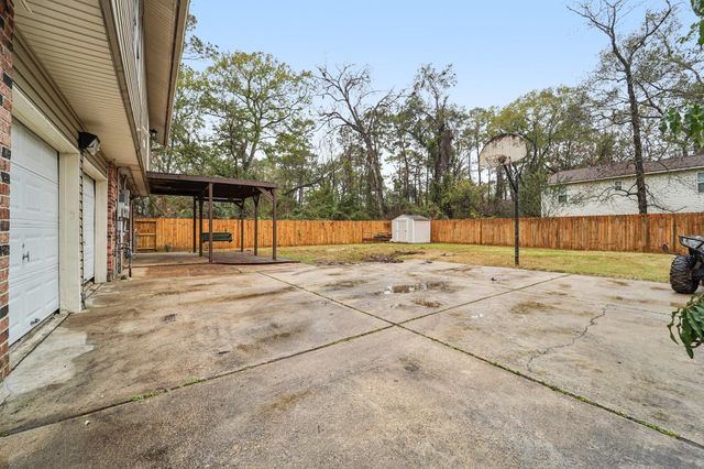 3103 Glade Springs Drive, Houston, TX 77339