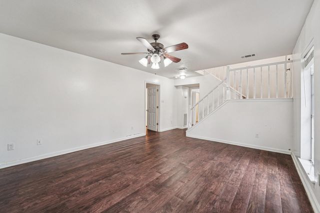 3103 Glade Springs Drive, Houston, TX 77339