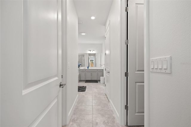 33875 CASTAWAY LOOP, Wesley Chapel, FL 33543