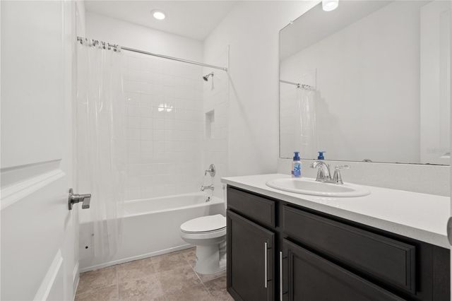 33875 CASTAWAY LOOP, Wesley Chapel, FL 33543