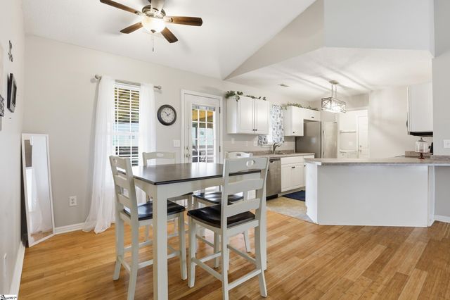 307 Forest Creek Drive, Seneca, SC 29678