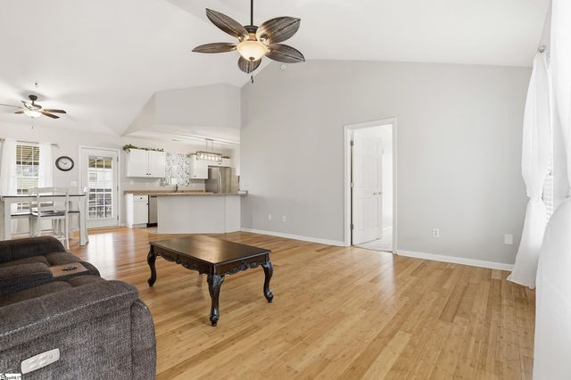 307 Forest Creek Drive, Seneca, SC 29678