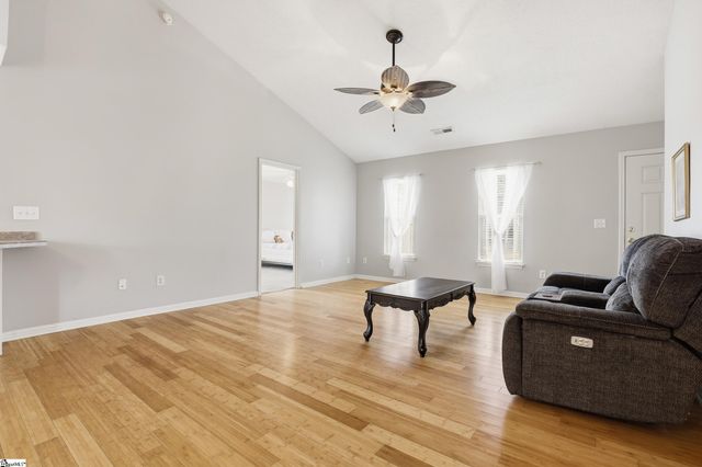 307 Forest Creek Drive, Seneca, SC 29678