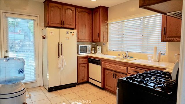 4435 Caledonia Way, Los Angeles, CA 90065