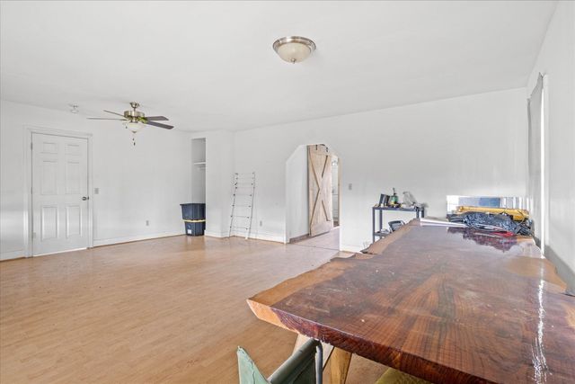 110 Airport Drive, Cave Junction, OR 97523