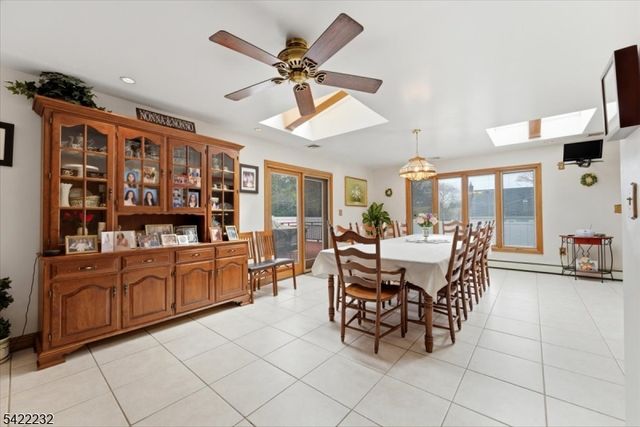 357 Edgewood Rd, Linden City, NJ 07036