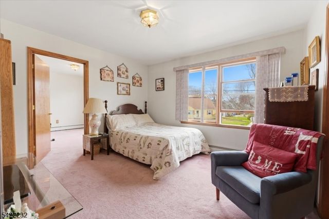 357 Edgewood Rd, Linden City, NJ 07036