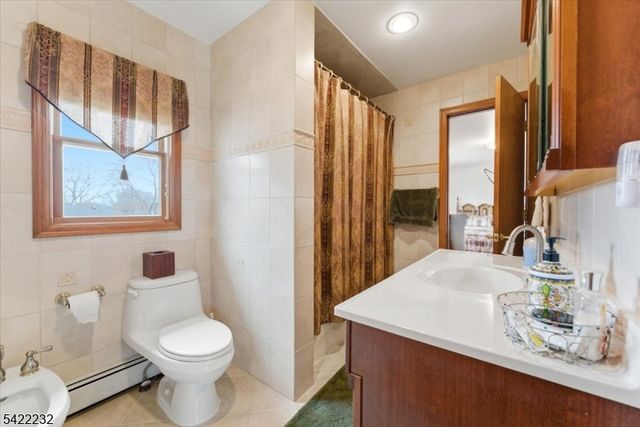 357 Edgewood Rd, Linden City, NJ 07036