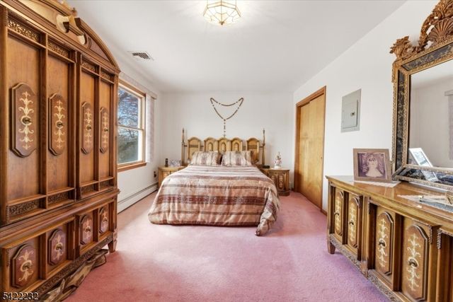 357 Edgewood Rd, Linden City, NJ 07036