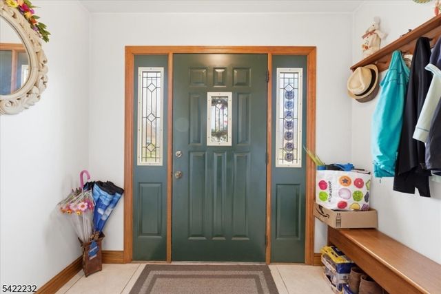357 Edgewood Rd, Linden City, NJ 07036