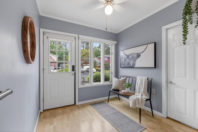 18 Williams Rd, Lynnfield, MA 01940