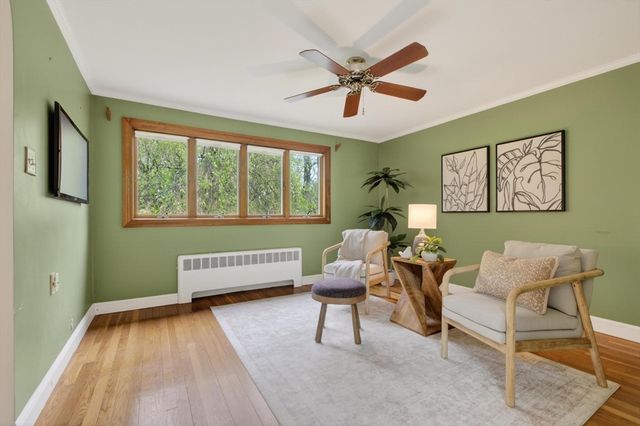 18 Williams Rd, Lynnfield, MA 01940