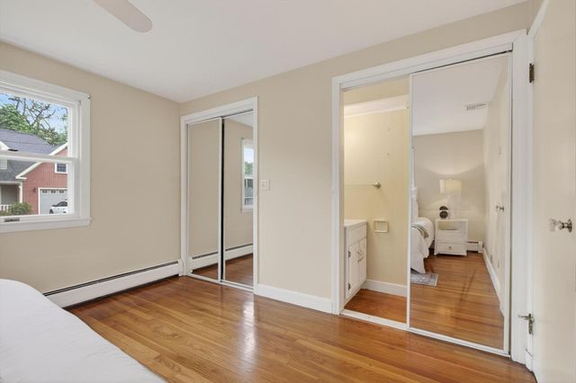18 Williams Rd, Lynnfield, MA 01940