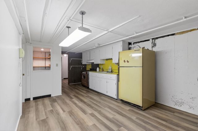 18 Williams Rd, Lynnfield, MA 01940
