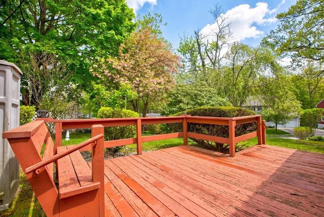 18 Williams Rd, Lynnfield, MA 01940