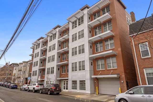 70 Bremen St 207, Boston, MA 02128