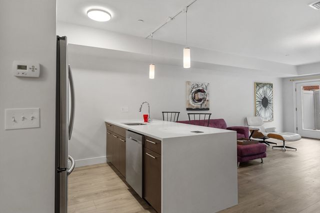 70 Bremen St 207, Boston, MA 02128