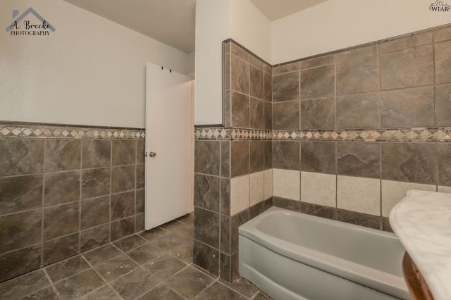 4505 UNIVERSITY AVENUE, Wichita Falls, TX 76308