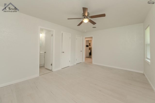 4505 UNIVERSITY AVENUE, Wichita Falls, TX 76308
