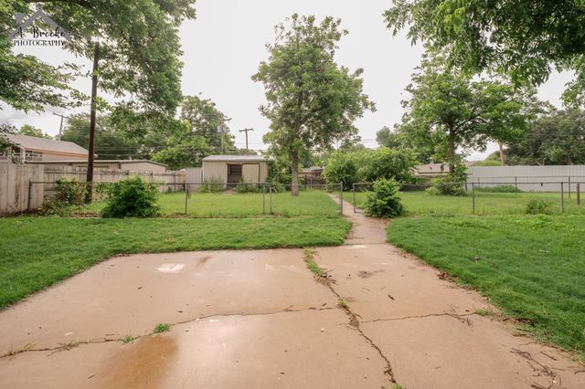 4505 UNIVERSITY AVENUE, Wichita Falls, TX 76308