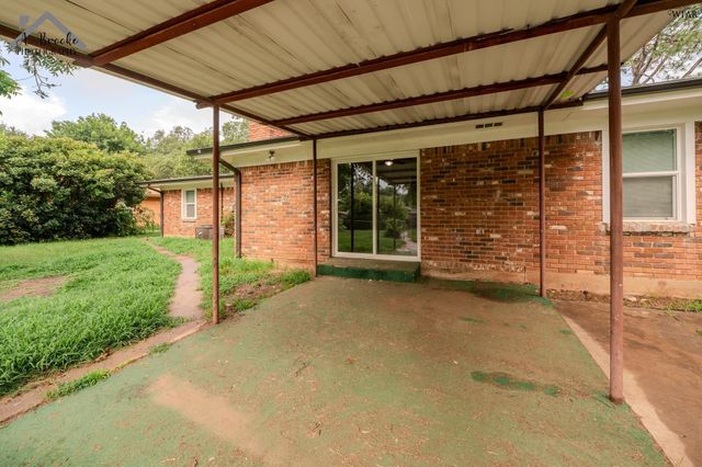 4505 UNIVERSITY AVENUE, Wichita Falls, TX 76308