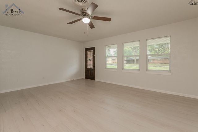 4505 UNIVERSITY AVENUE, Wichita Falls, TX 76308
