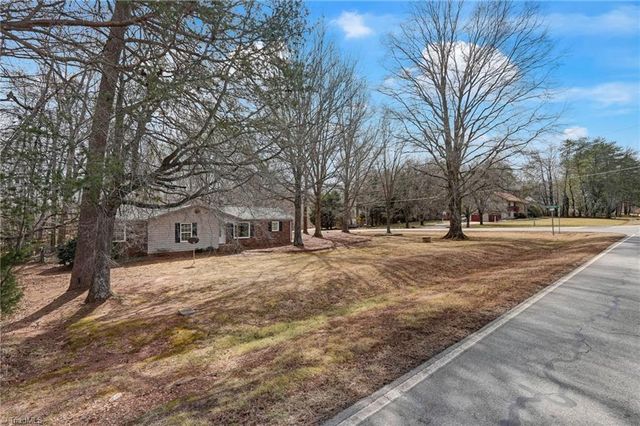 654 Salem Church Road, Reidsville, NC 27320