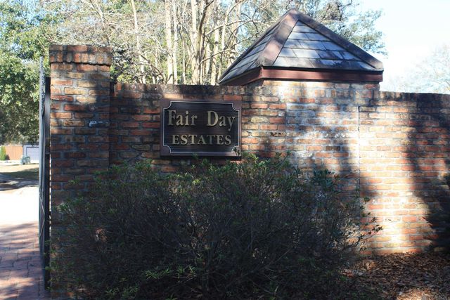 1960 Arless Ave, Baton Rouge, LA 70706