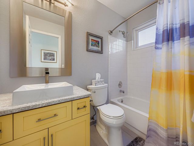 5805 E 124th Way, Brighton, CO 80602