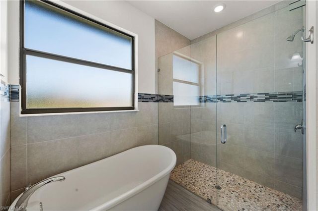 3234 NW 18th ST, Cape Coral, FL 33993