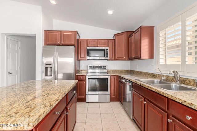 2227 E Stacey Road, Gilbert, AZ 85298