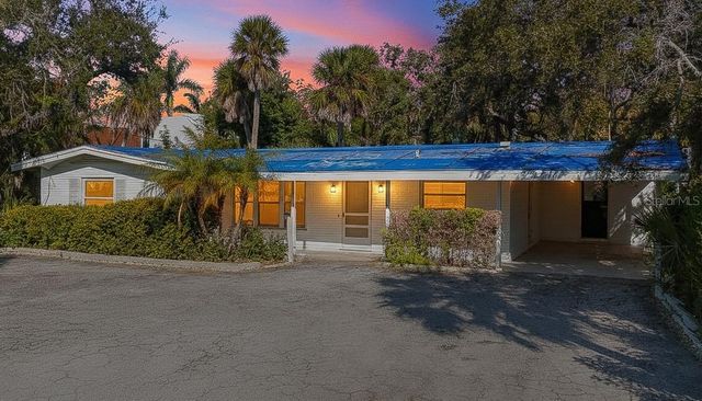 129 PIERSON LANE, Sarasota, FL 34242