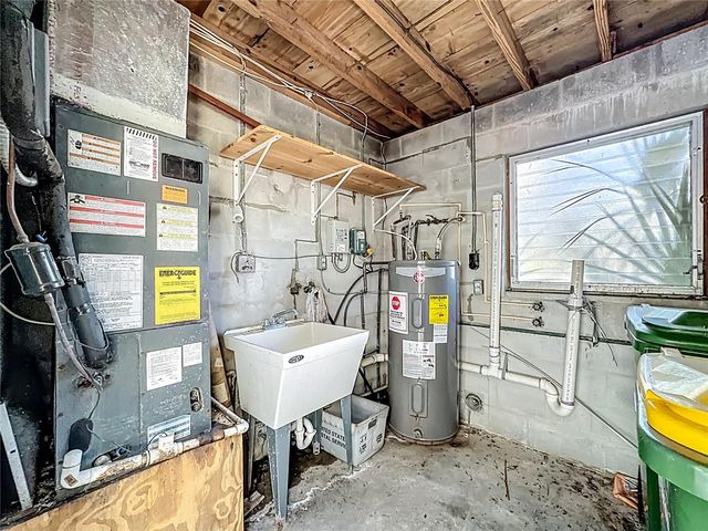 129 PIERSON LANE, Sarasota, FL 34242