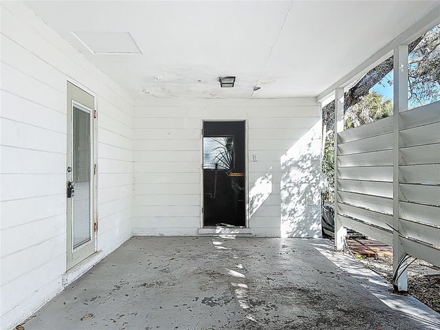 129 PIERSON LANE, Sarasota, FL 34242