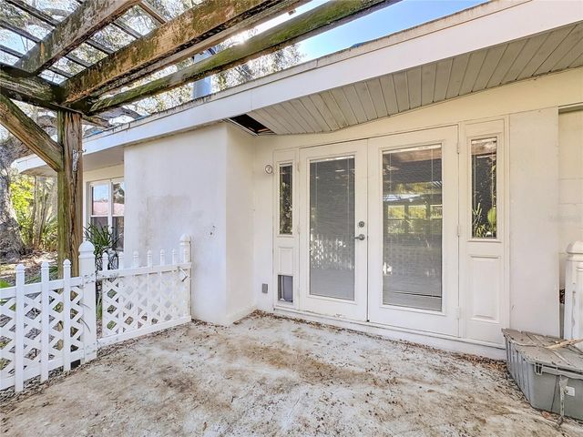 129 PIERSON LANE, Sarasota, FL 34242