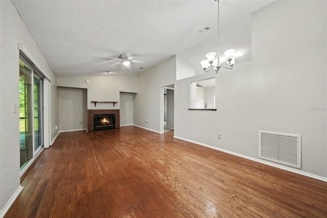 7734 LAKESIDE WOODS DRIVE, Orlando, FL 32810