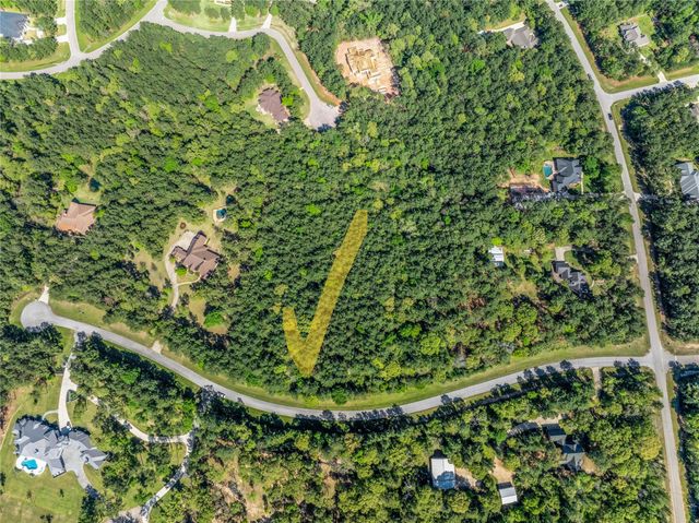 12627 Shady Wds Trail, Montgomery, TX 77316