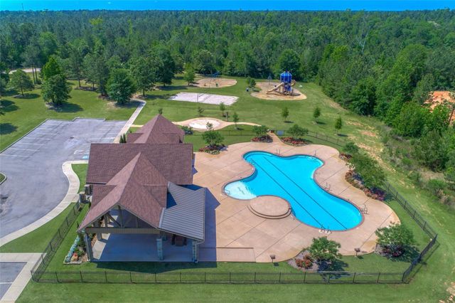 12627 Shady Wds Trail, Montgomery, TX 77316