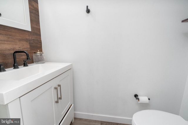 3213 CHATHAM ST, Philadelphia, PA 19134