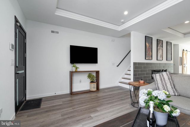 3213 CHATHAM ST, Philadelphia, PA 19134