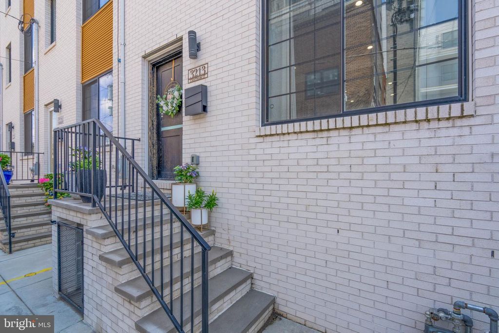 3213 CHATHAM ST, Philadelphia, PA 19134 — exterior