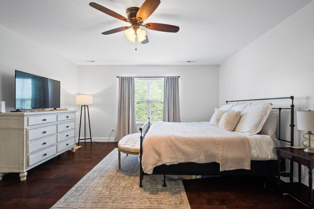 494 Candytuft Lane, Hixson, TN 37343