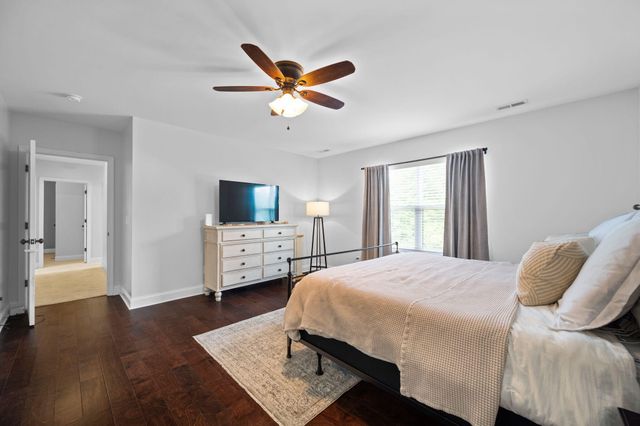 494 Candytuft Lane, Hixson, TN 37343