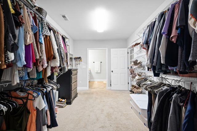 494 Candytuft Lane, Hixson, TN 37343